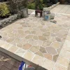 Natural Golden Cream Limestone Crazy Paving Flagstone for Outdoor Hardscape