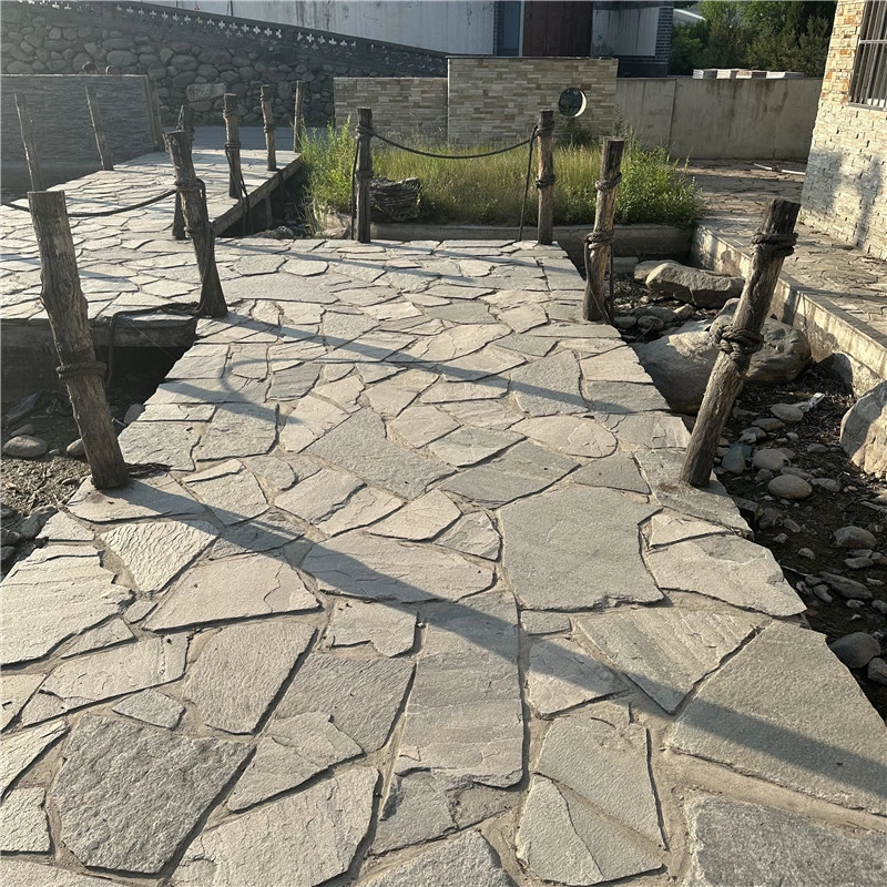 Grey crazy paving loose split flagstone, irregular natural stone paving for outdoor residential garden walkway