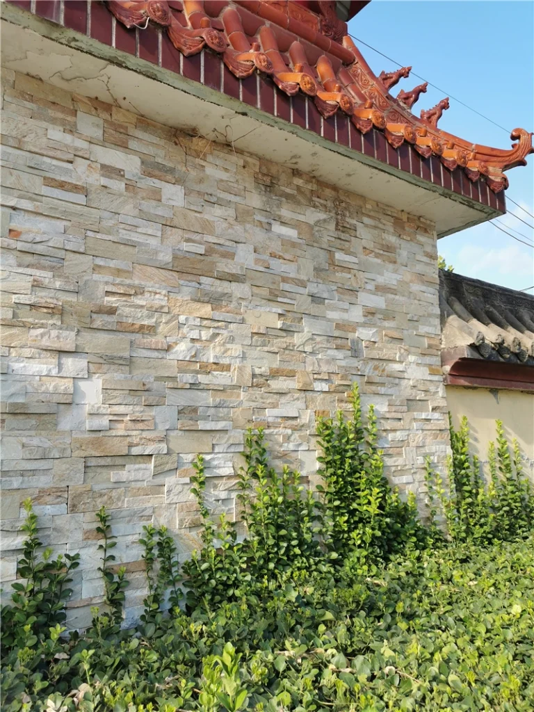 Mixed Beige Stacked Stone Facade Cladding for Traditional Courtyard Architecture