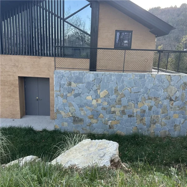 Natural grey split slate crazy paving random loose flagstone modern villa exterior feature wall cladding landscape stone