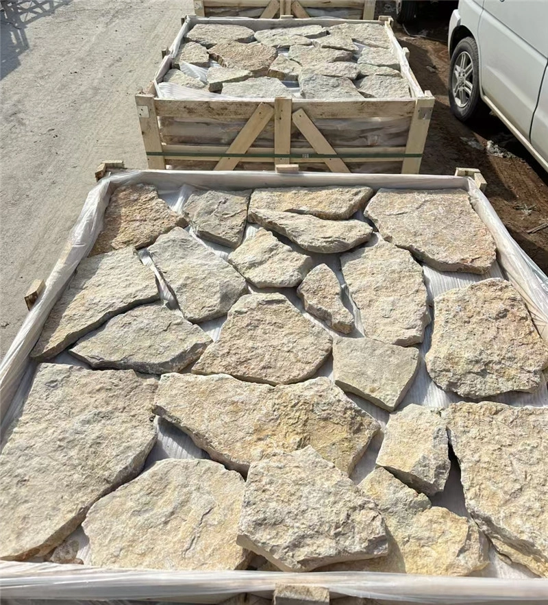 Golden rust slate crazy paving packed in wooden crates for FCL export shipment
