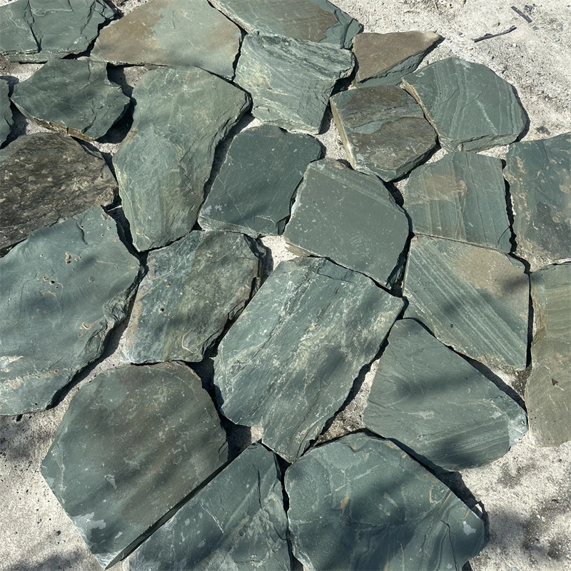 Raw green‑grey slate crazy paving pieces for wholesale supply