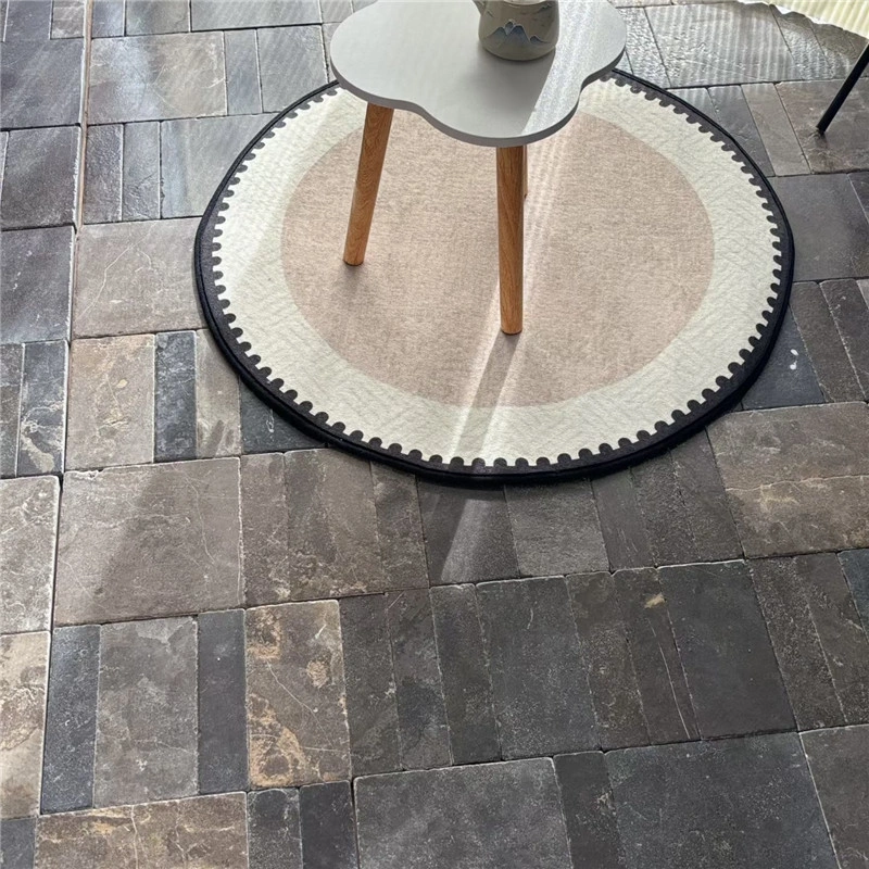 Natural Black-Gold Veined Limestone Small Ledger Stone Stacked In Stone Factory For Quality Inspection