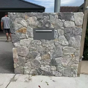 Grey Crazy Paving Wall Stone for exterior boundary wall project